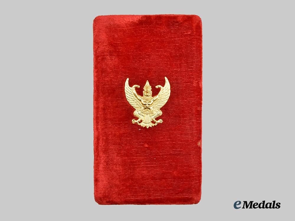 thailand,_kingdom._a_cased_most_exalted_order_of_the_white_elephant,_i_i_i._class_commander,_c.1945___m_n_c3113
