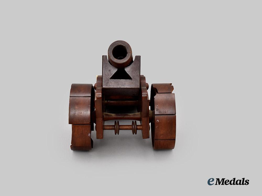 germany,_imperial._a_trench_art_howitzer_carved_by_a_german_p_o_w_in_amherst_internment_camp___m_n_c3119