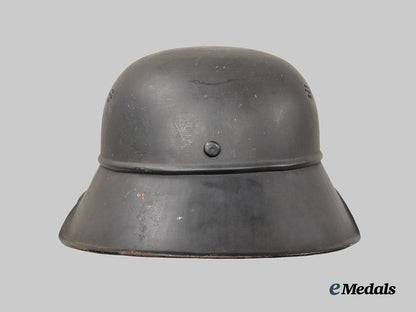 germany,_third_reich._a_luftschutz_gladiator_helmet,_three-_piece_version,_by_paul_diener___m_n_c3136