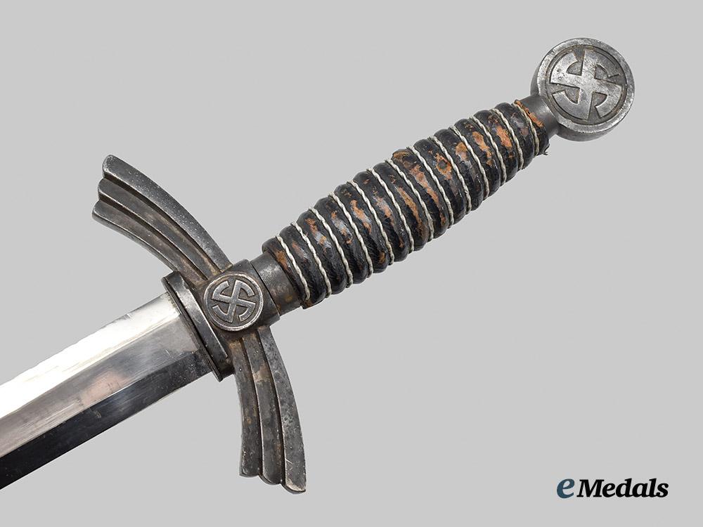 germany,_luftwaffe._a_first_pattern_officer’s_dagger,_unmarked_and_refurbished___m_n_c3177