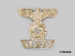 Germany, Wehrmacht. A 1939 Clasp to the Iron Cross II Class, Type II, by Ziemer & Söhne
