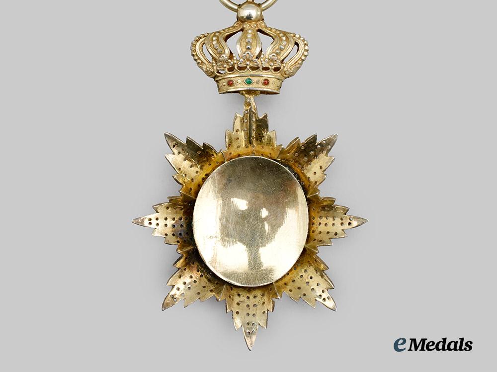 cambodia,_french_protectorate._a_royal_order_of_cambodia,_i_v._class_officer_knight,_c.1920___m_n_c3211