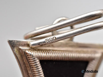 germany,_federal_republic._a_knight’s_cross_of_the_iron_cross,_early_exhibition_example_by_steinhauer&_lück___m_n_c3313