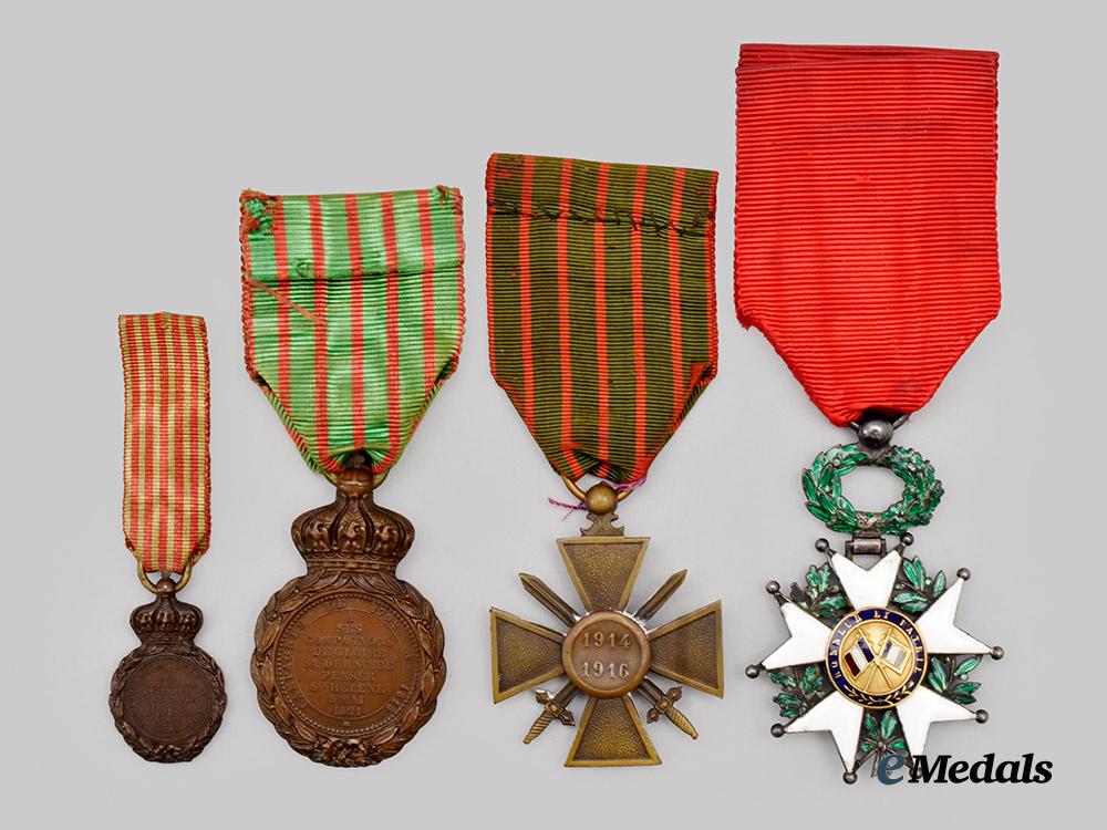 france,_republic._a_lot_of_four_decorations___m_n_c3365