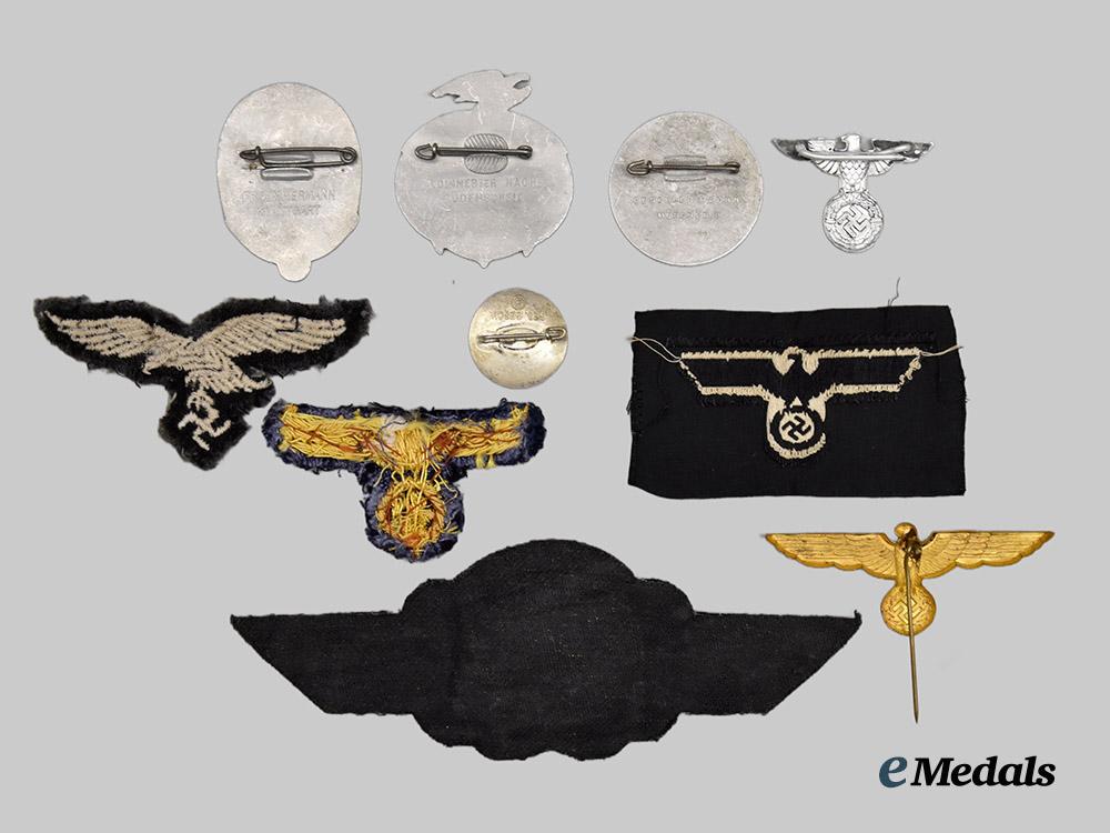 germany,_third_reich._a_mixed_lot_of_badges_and_insignia___m_n_c3375