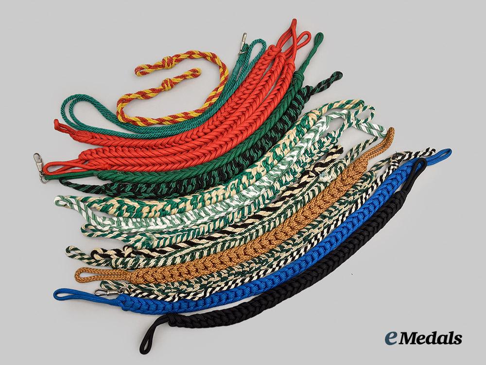 germany,_third_reich._a_mixed_lot_of_uniform_accessories_and_insignia___m_n_c3384