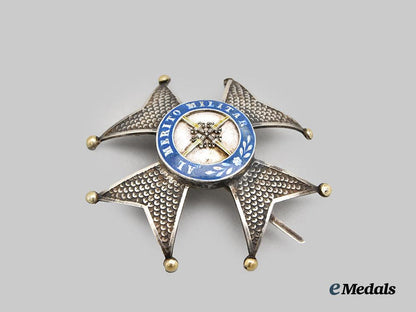 spain,_kingdom._a_military_order_of_san_fernando,_breast_star___m_n_c3434