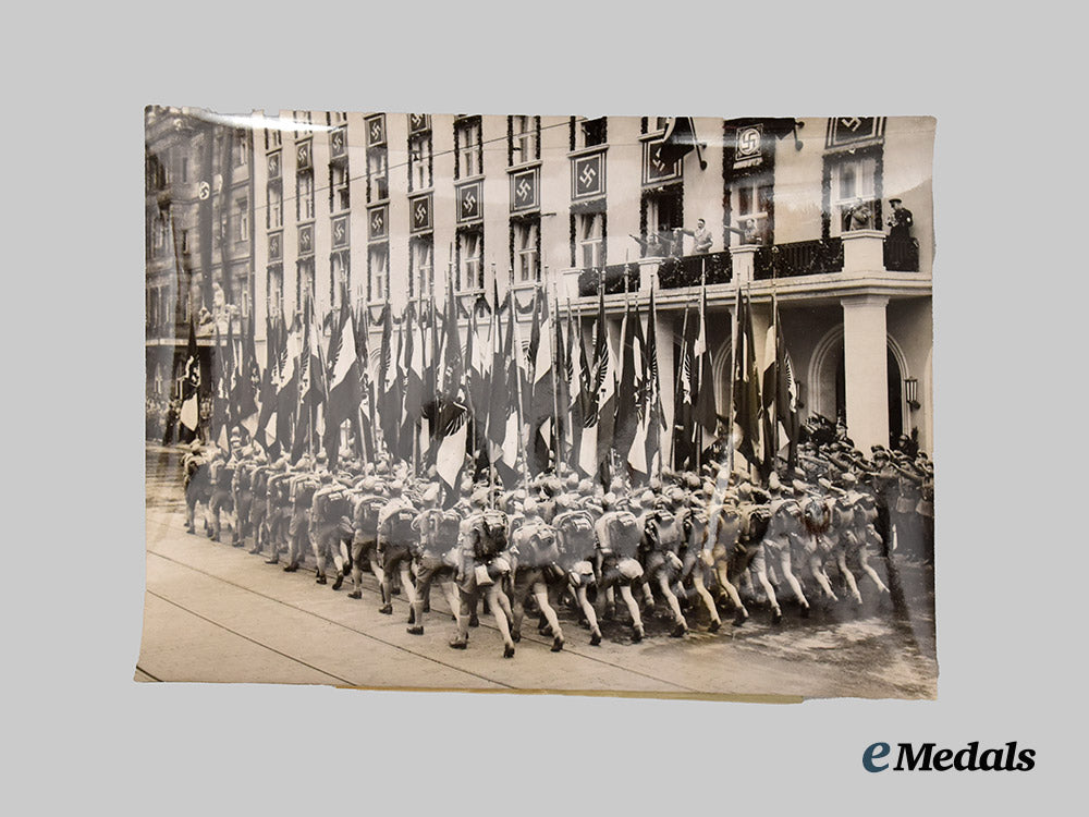 germany,_third_reich._a_lot_of1936_nuremberg_rally_press_photos___m_n_c3469