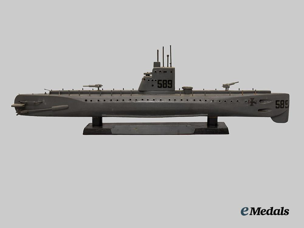 germany,_kriegsmarine._a_p_o_w_trench_art_model_u-_boat___m_n_c3499
