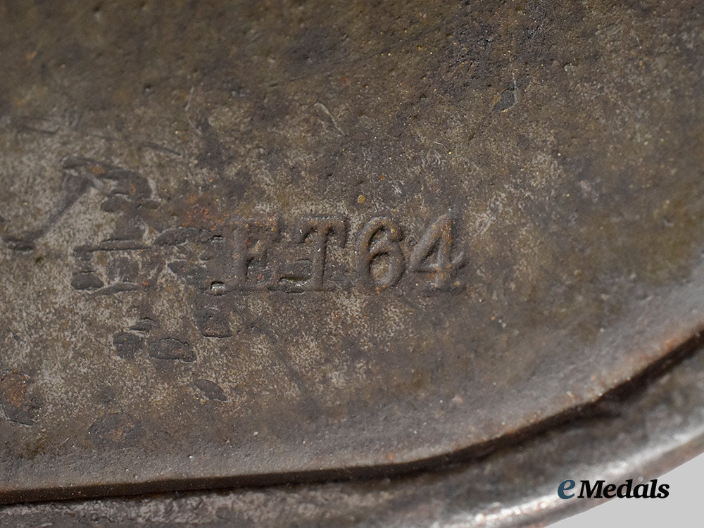 germany,_imperial._a_model1916_camouflage_steel_helmet,_by_eisenhüttenwerke_thale___m_n_c3502