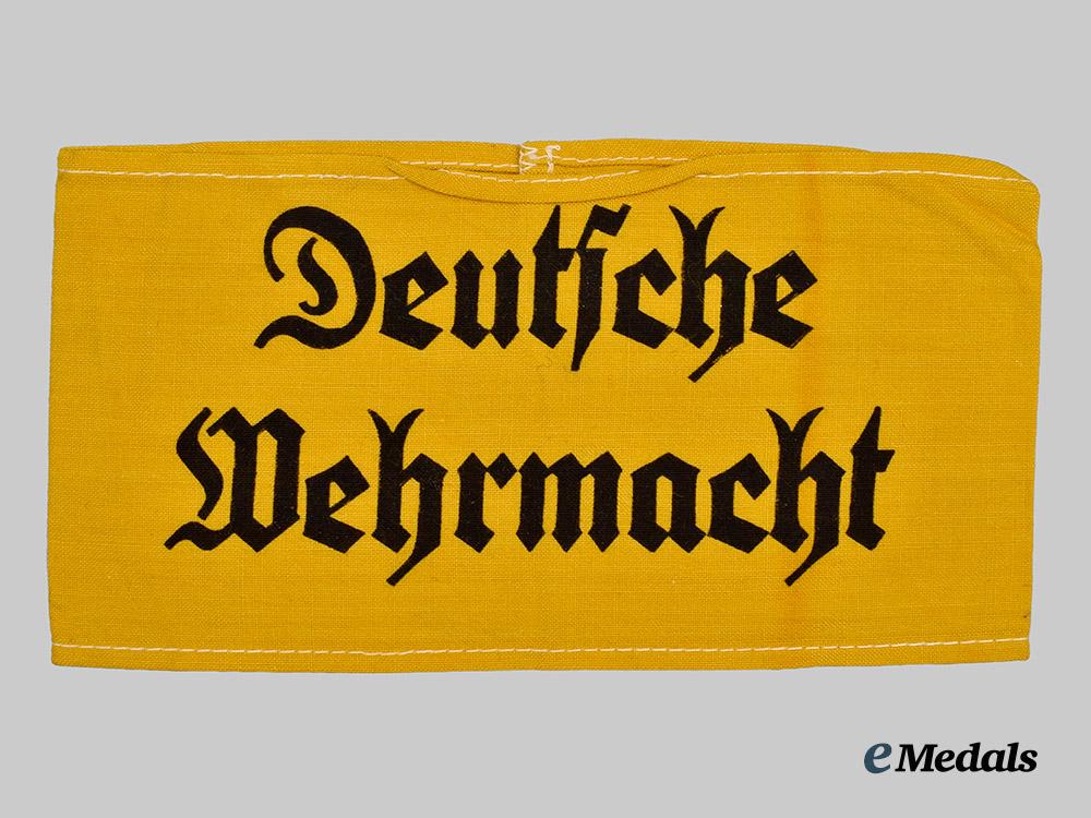 germany,_wehrmacht._a_mint_civilian_auxiliary’s_armband___m_n_c3525
