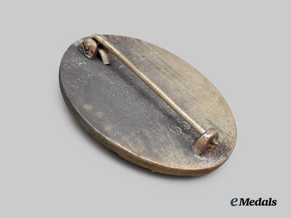 germany,_wehrmacht._a_silver_grade_wound_badge,_with_case,_by_klein&_quenzer___m_n_c3550