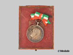Italy, Kingdom. A Medal of Merit for Italian Schools Abroad