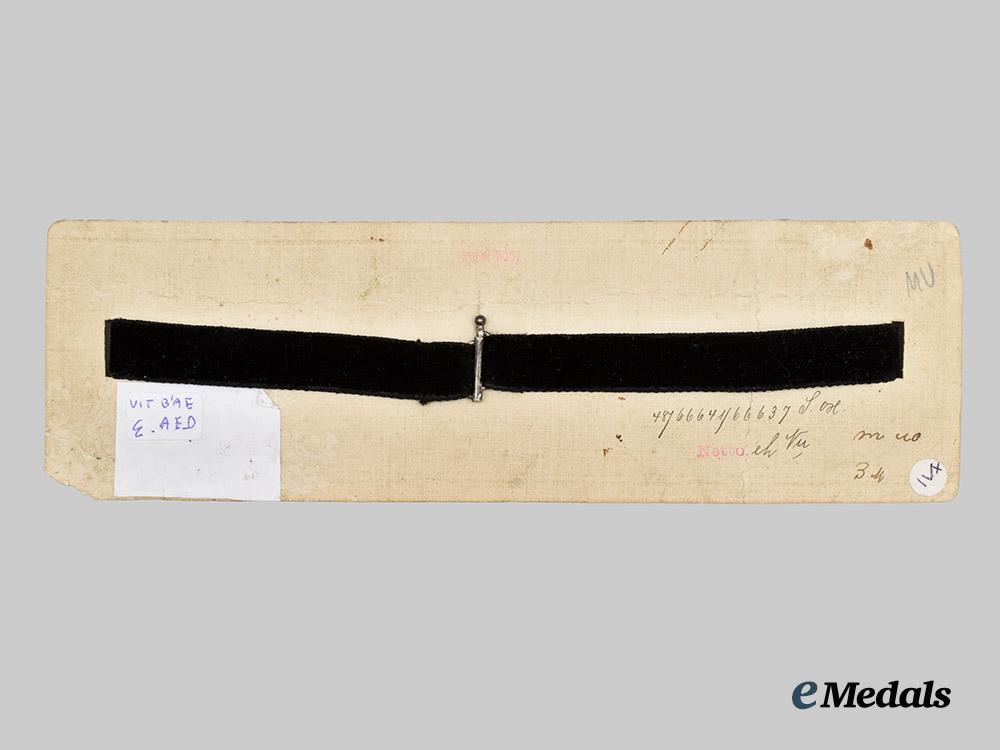 germany,_imperial._a_first_world_war_patriotic_choker_in_silver___m_n_c3636