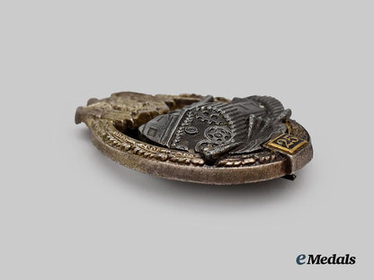 germany,_wehrmacht._a_panzer_assault_badge,_special_grade_for25_engagements,_by_c._e._juncker___m_n_c3658