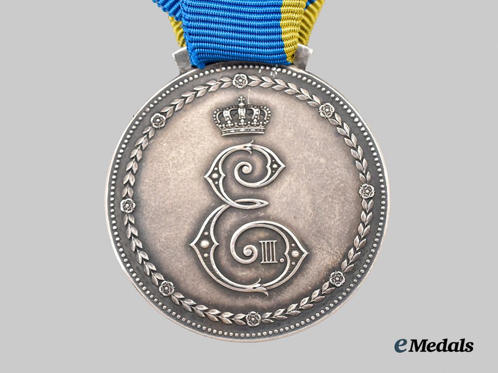 saxe-_altenburg,_duchy._a_duke_ernst_medal,_type_i_i,_civil_division,_with_case___m_n_c3667