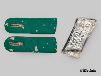 germany,_heer._a_lot_of_gebirgsjäger_officer_rank_insignia___m_n_c3681