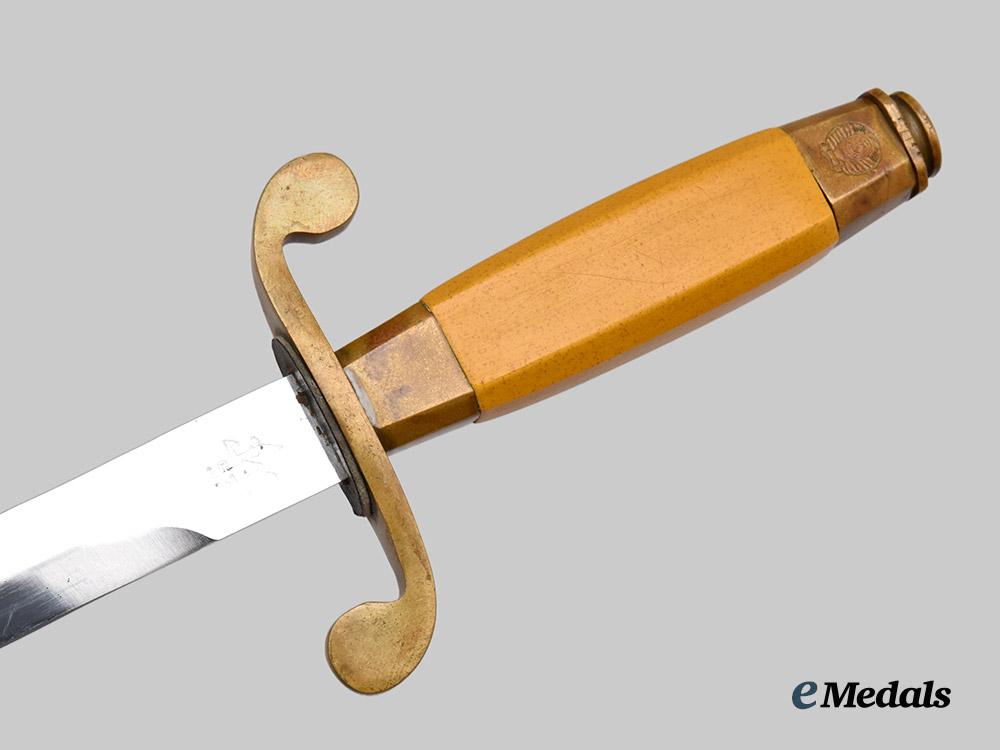 russia,_soviet_union._a_navy_officer’s_dirk,_with_hanger,_by_the_zlatoust_factory___m_n_c3683