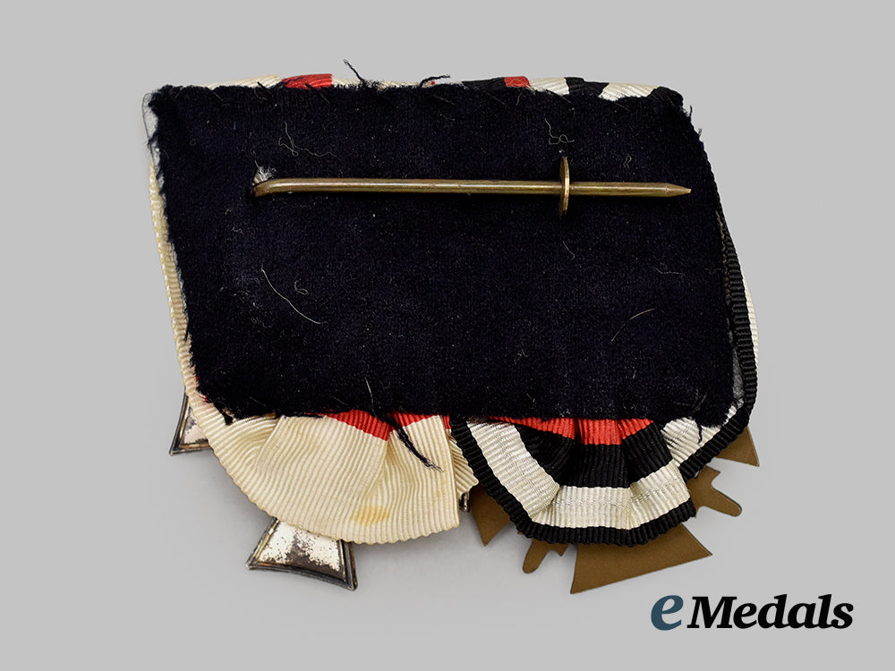 germany,_imperial._a_hanseatic_medal_bar_for_a_first_world_war_combatant,_mounted_for_formal_wear___m_n_c3694