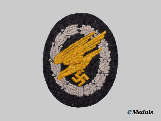 germany,_luftwaffe._a_mint_fallschirmjäger_badge,_cloth_version___m_n_c3708