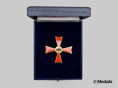 germany,_federal_republic._an_order_of_merit,_i_class_cross_with_case,_by_steinhauer&_lück___m_n_c3712
