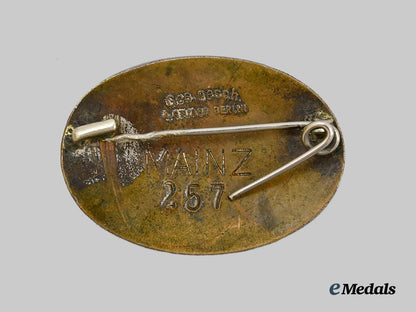 germany,_d_r_k._a_nursing_association_mainz_district_active_member’s_badge,_by_alfred_stübbe___m_n_c3722
