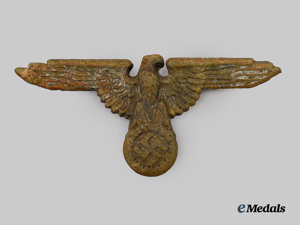 germany,_s_s._a_waffen-_s_s_cap_eagle,_ground-_dug_example,_by_ferdinand_wagner___m_n_c3772