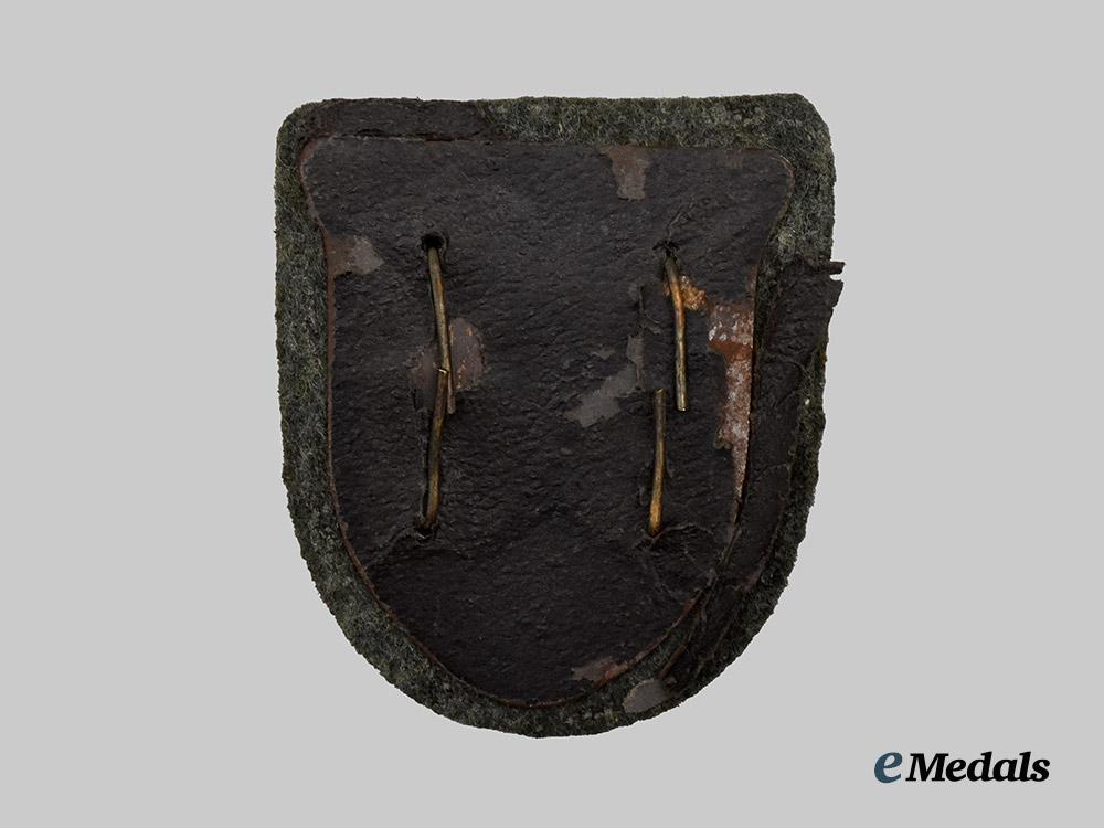 germany,_heer._a_krim_shield,_by_karl_wurster___m_n_c3777