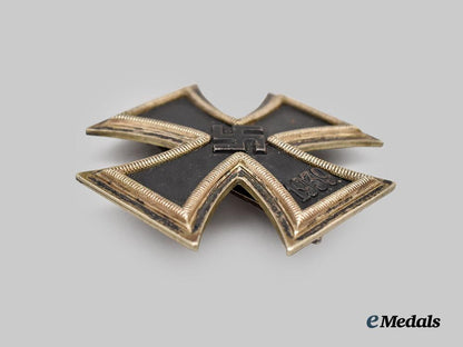 germany,_wehrmacht._a1939_iron_cross_i_class,_with_case,_by_klein&_quenzer___m_n_c3815