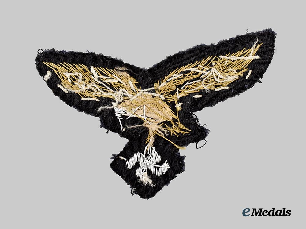 germany,_luftwaffe._an_officer’s_visor_cap_eagle,_second_pattern___m_n_c3816