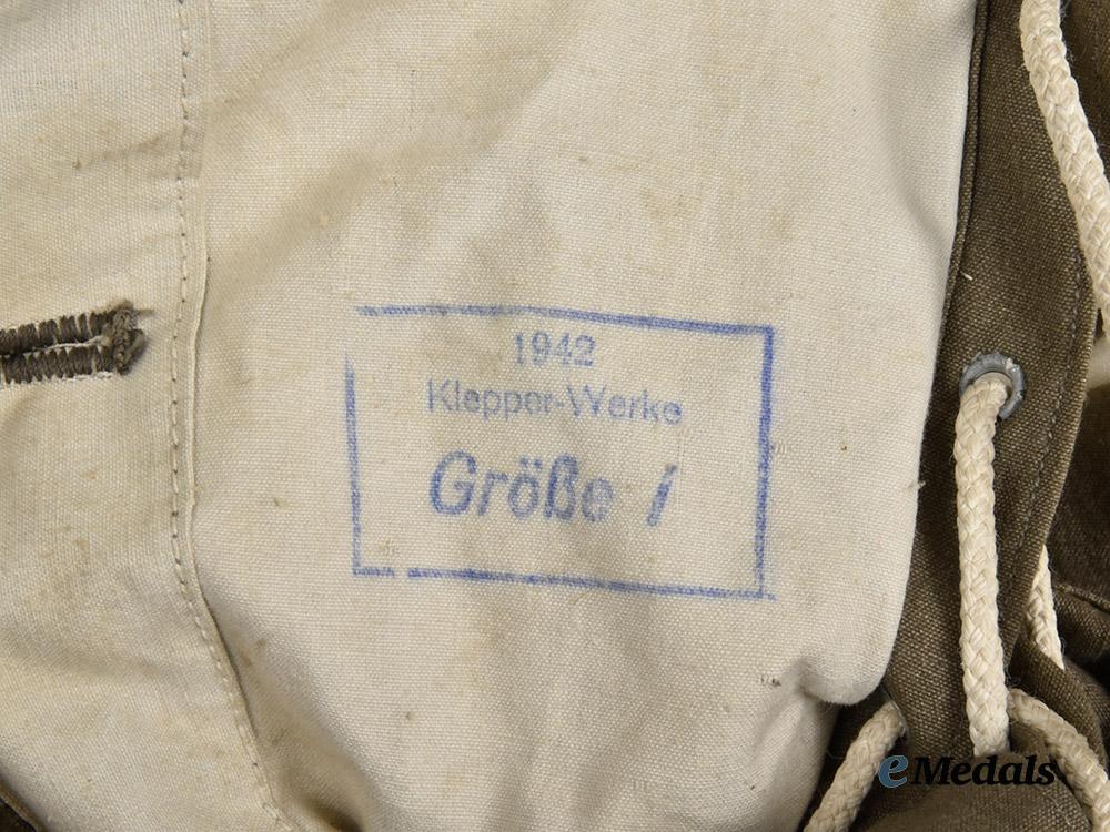 germany,_heer._a_gebirgsjäger’s_winter_camouflage_wind_jacket,_by_klepper-_werke,_c.1942___m_n_c3822