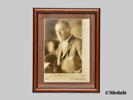 united_states._a_framed_and_signed_photograph_of28th_u._s_president_woodrow_wilson___m_n_c3841
