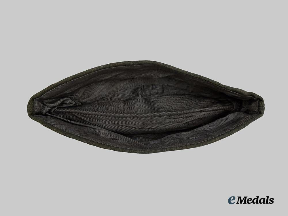 germany,_heer._an_officer’s_upgraded_overseas_field_cap,_late-_war_example,_by_karl_heisler___m_n_c3897
