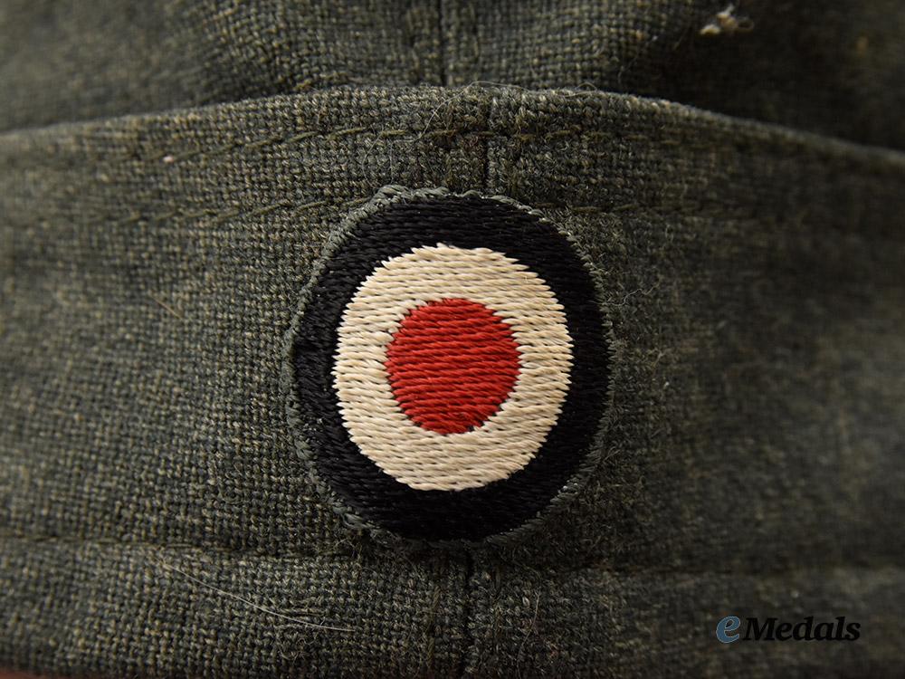 germany,_heer._an_officer’s_upgraded_overseas_field_cap,_late-_war_example,_by_karl_heisler___m_n_c3900