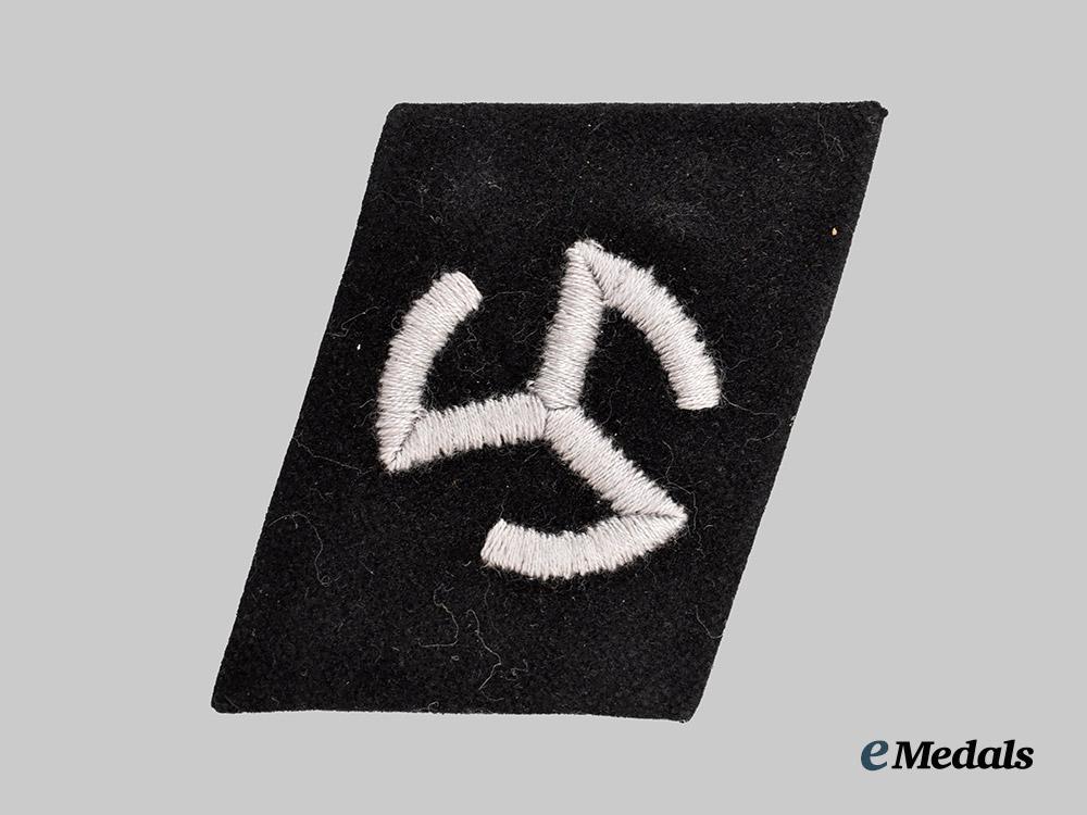 germany,_s_s._a27th_s_s_volunteer_grenadier_division_langemarck_volunteer's_collar_tab,_dachau_variant___m_n_c3902