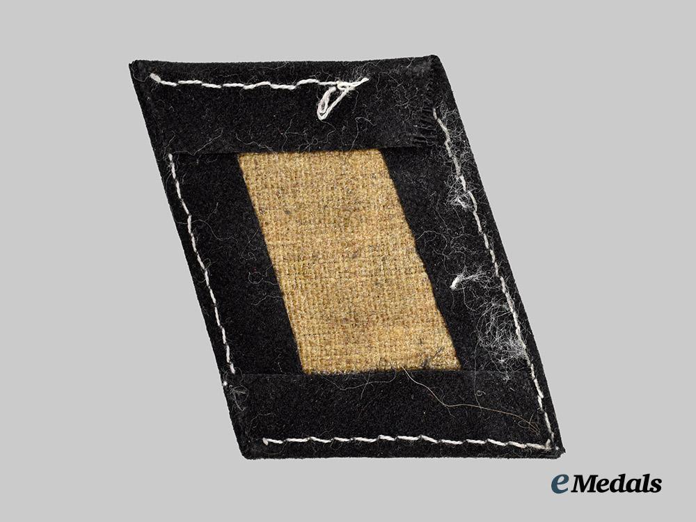 germany,_s_s._a27th_s_s_volunteer_grenadier_division_langemarck_volunteer's_collar_tab,_dachau_variant___m_n_c3903