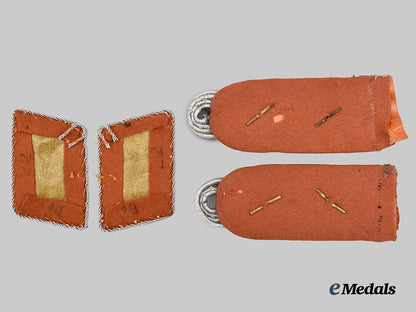 germany,_luftwaffe._a_matching_lot_of_communications_corps_oberst_rank_insignia___m_n_c3952