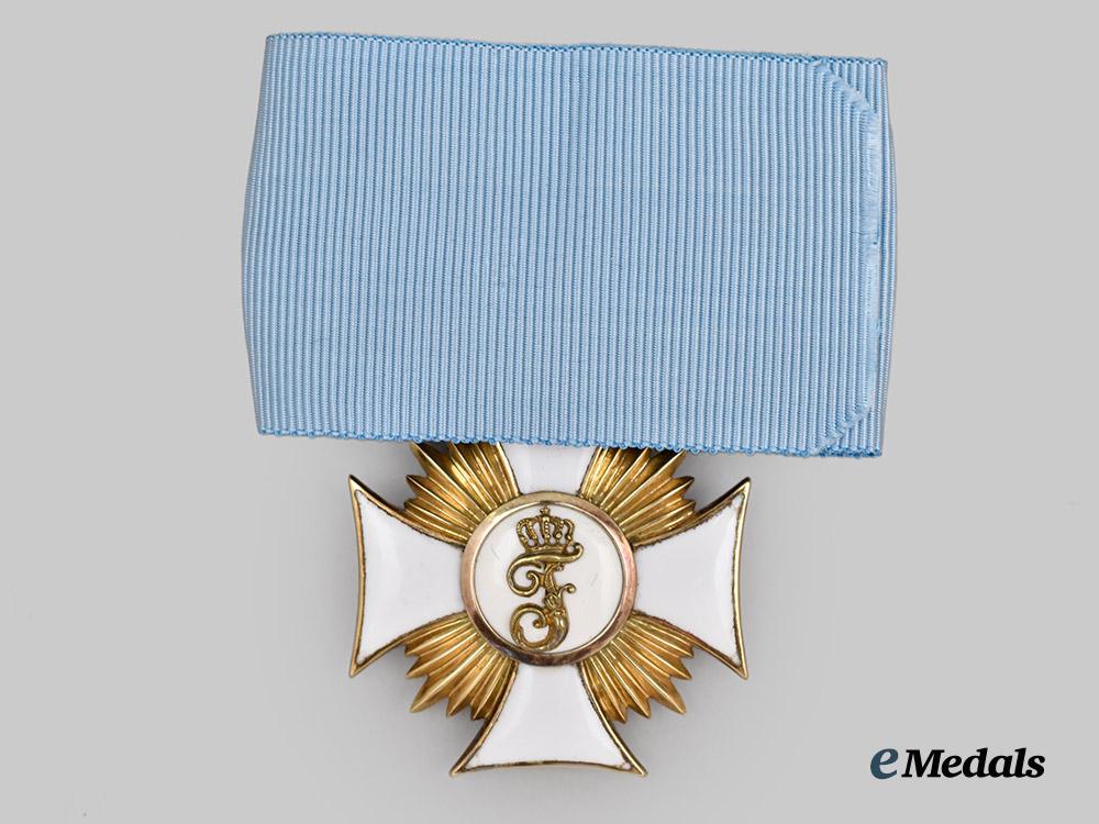 württemberg,_kingdom._a_friedrich_order_in_gold,_i_class_knight's_cross,_c.1900___m_n_c3971