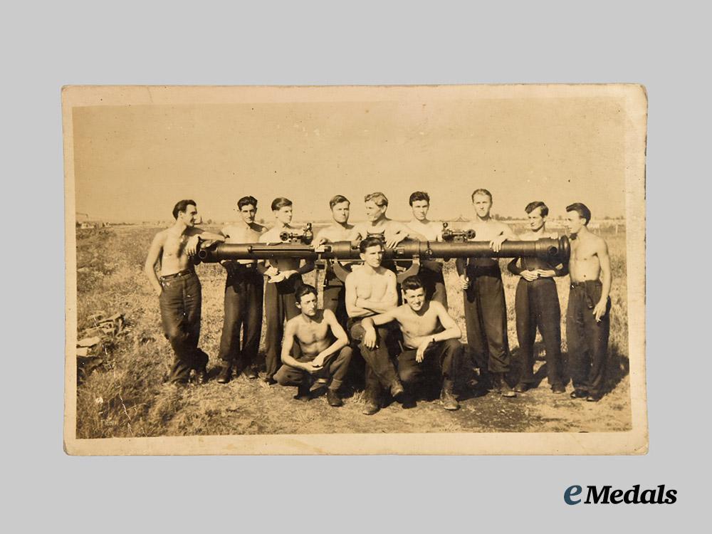 croatia,_independent_state._a_lot_of_eight_photographs_of_croatian_military_men,_c.1941-45___m_n_c3971