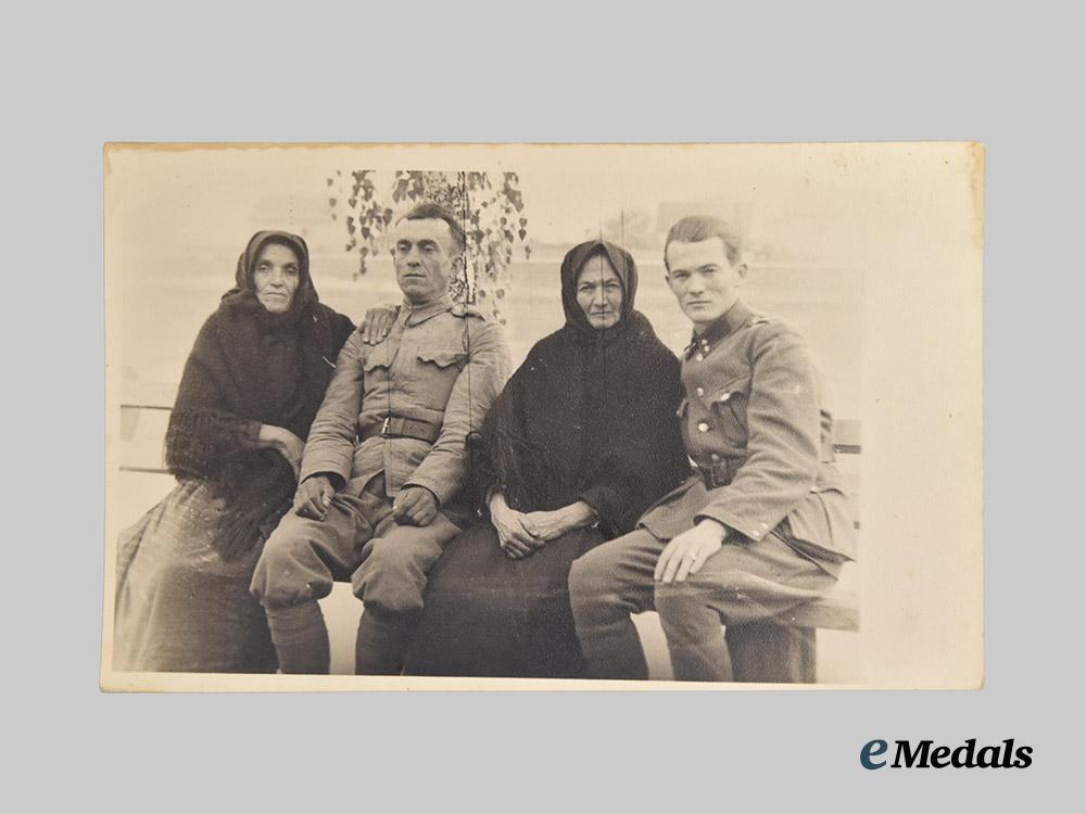croatia,_independent_state._a_lot_of_eight_photographs_of_croatian_military_men,_c.1941-45___m_n_c3973