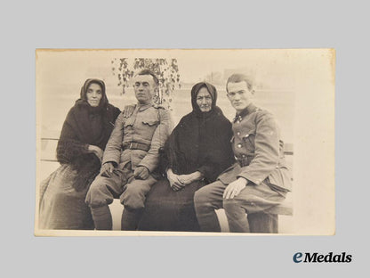 croatia,_independent_state._a_lot_of_eight_photographs_of_croatian_military_men,_c.1941-45___m_n_c3973
