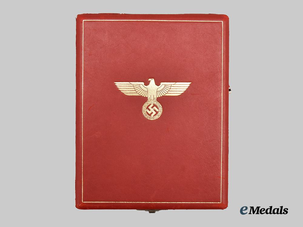 germany,_third_reich._an_order_of_the_german_eagle,_i_class_merit_cross_with_case,_by_gebrüder_godet___m_n_c3975