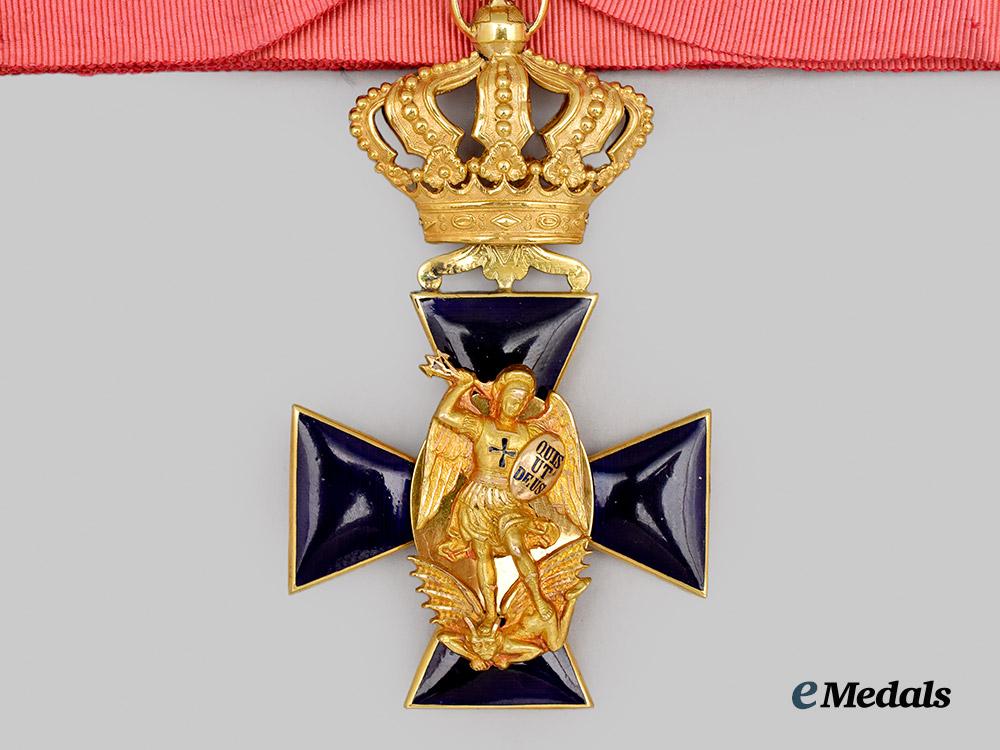 bavaria,_kingdom._a_royal_order_of_merit_of_st._michael,_i_i_class_cross_in_gold,_c.1900___m_n_c3977