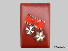 Germany, Third Reich. A Rare Order of the German Eagle, Merit Cross with Breast Star and Case, by Gebrüder Godet
