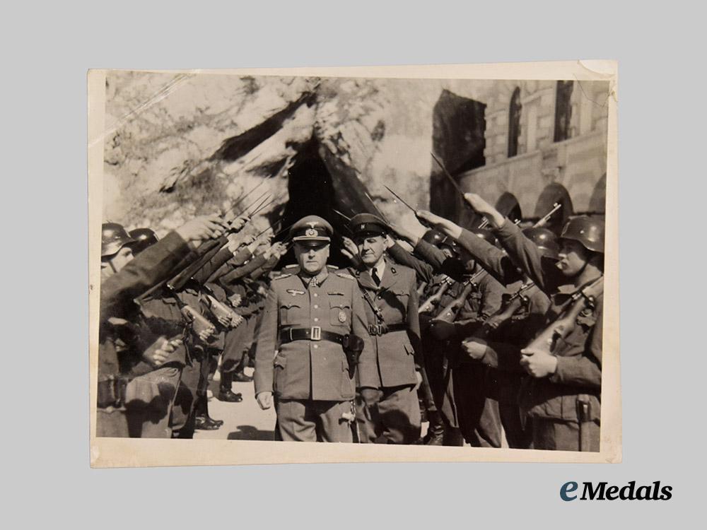 croatia,_independent_state._a_lot_of_eight_photographs_of_croatian_military_men,_c.1941-45___m_n_c3995