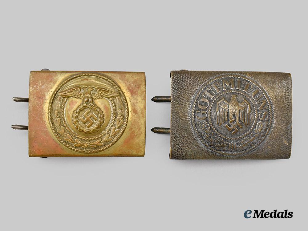 germany,_third_reich._a_pair_of_belt_buckles_for_political_and_military_personnel___m_n_c4001