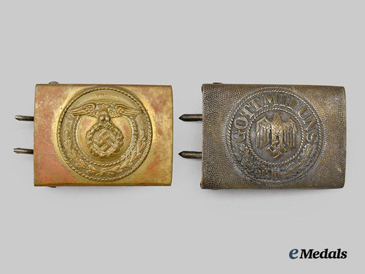 germany,_third_reich._a_pair_of_belt_buckles_for_political_and_military_personnel___m_n_c4001
