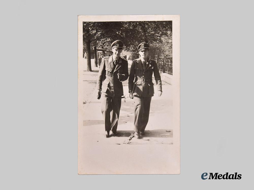 croatia,_independent_state._a_lot_of_six_photographs_of_croatian_air_force_personnel,_c.1941-45___m_n_c4001