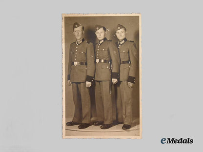 croatia,_independent_state._a_lot_of_six_photographs_of_croatian_troops,_c.1941-45___m_n_c4028