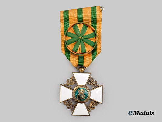 luxembourg._an_order_of_the_oaken_crown,_officer___m_n_c4075